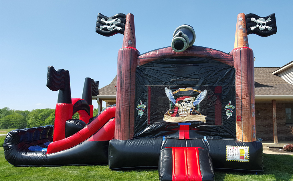 Inflatable castle with a pirate theme